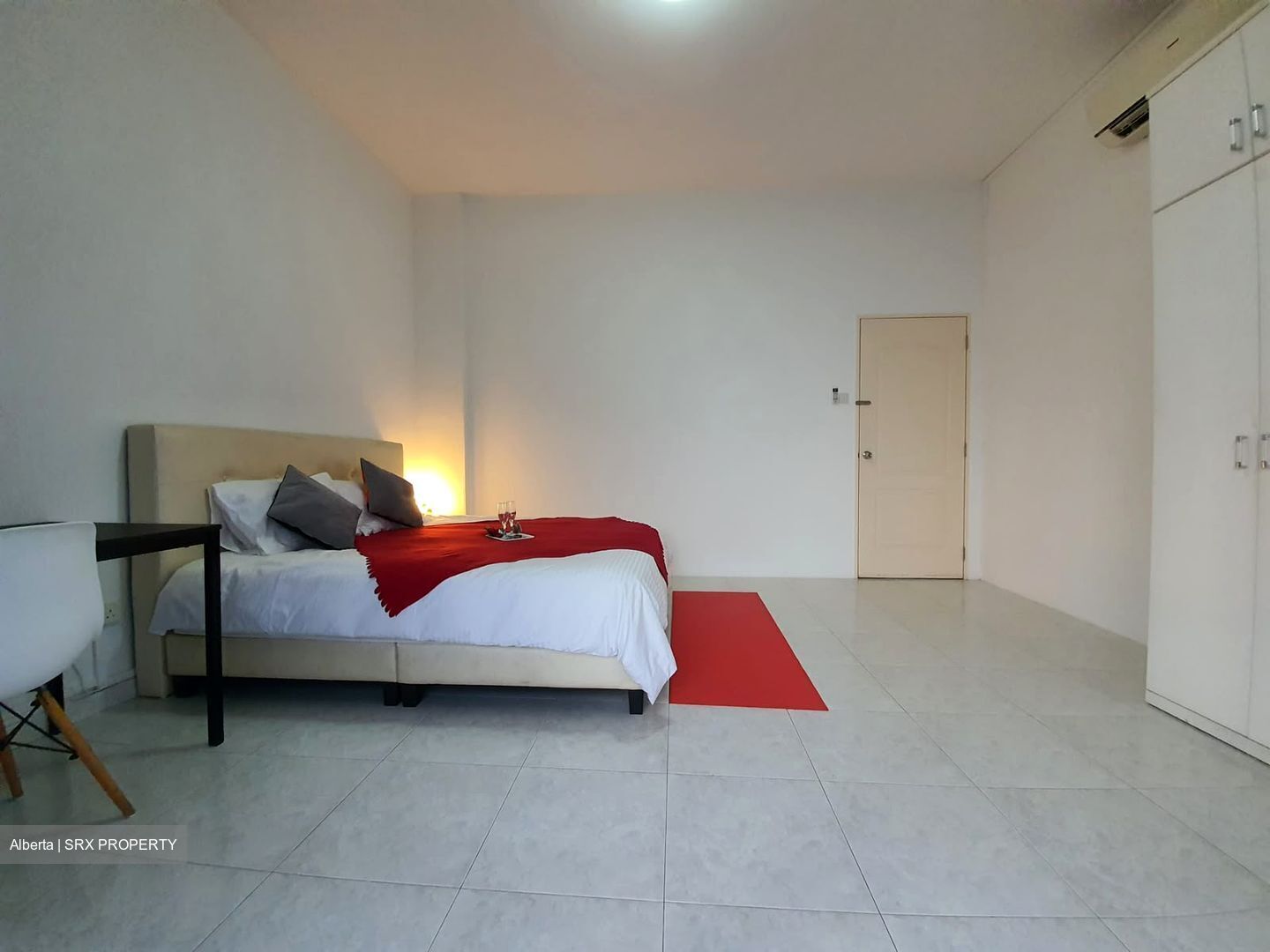 Elizabeth Tower (D9), Apartment #595907521